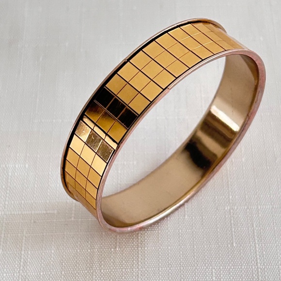 Circular Metal Bangle Squares Gold Tone Bracelet Golden Mosaic - Picture 3 of 7